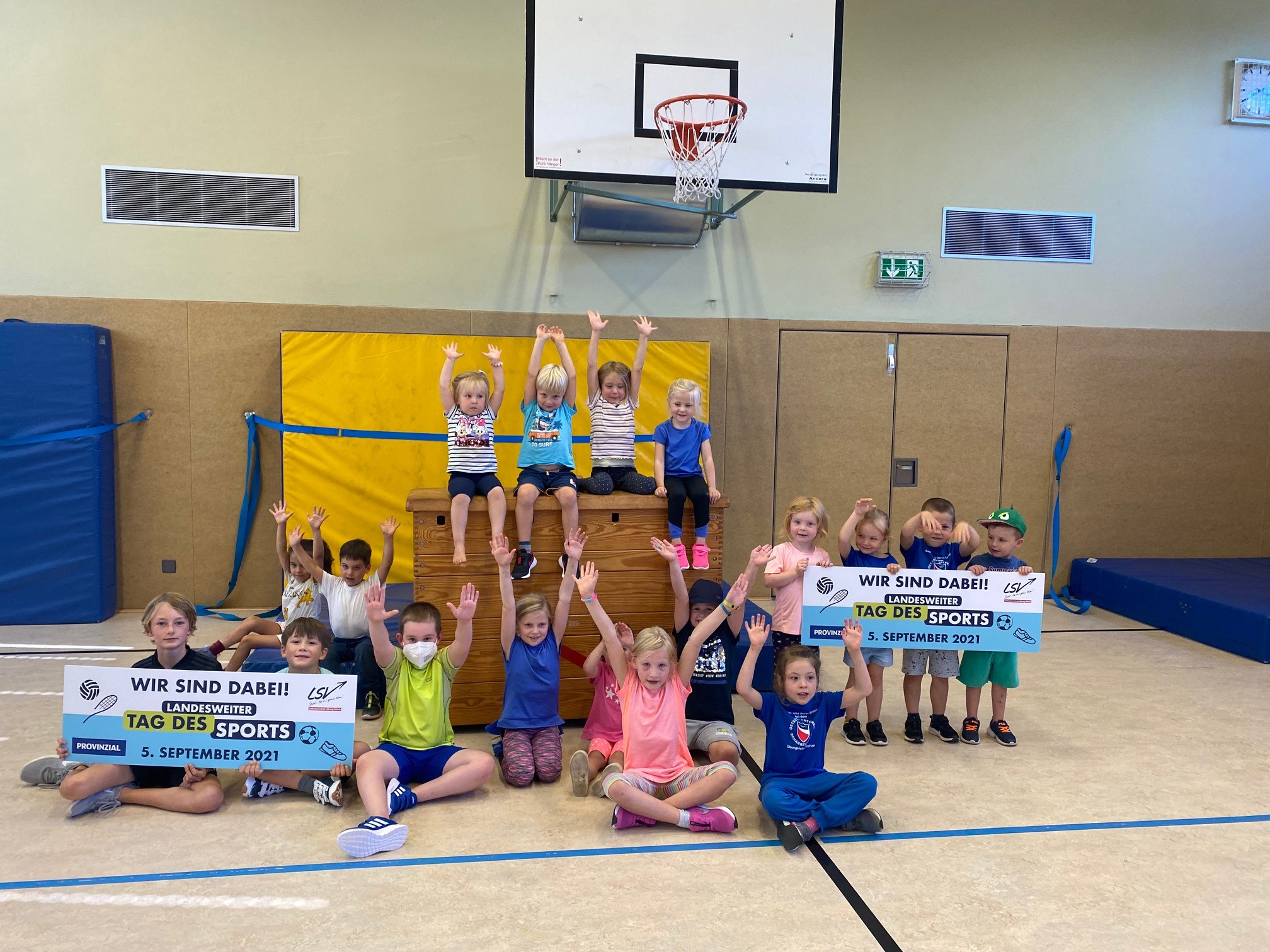Boden -Gerätturner des Ostseesportverein Scharbeutz Boden -Gerätturner des Ostseesportverein Scharbeutz